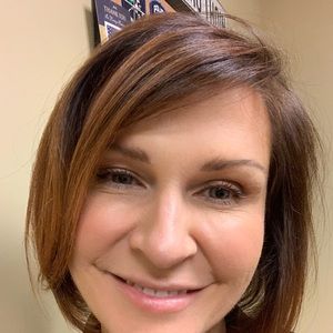 Meet your Posher, Gena